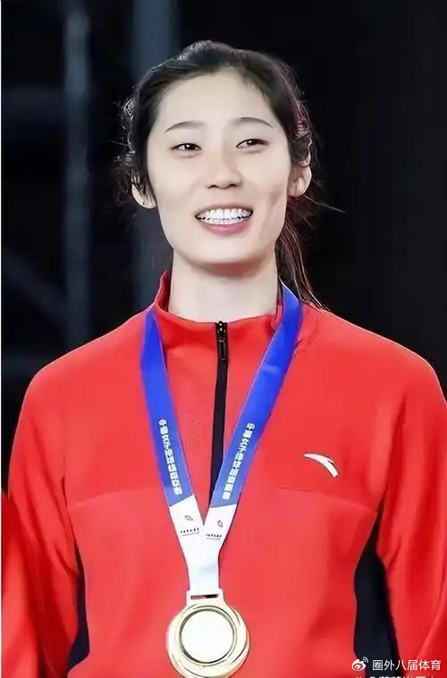抵达广东,朱婷上任,体育局任命,新岗位曝光,姚迪祝福|中国女排|茂名|意大利女排联赛|洛杉矶奥运会|世联赛_新浪体育_新浪新闻